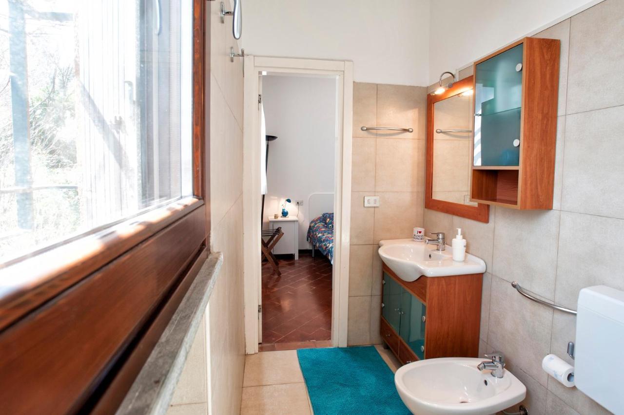 Casa Vacanze Tana Della Volpe Испра Екстериор снимка